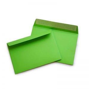Конверт из цветной бумаги квадратный 160х160 мм, зеленый